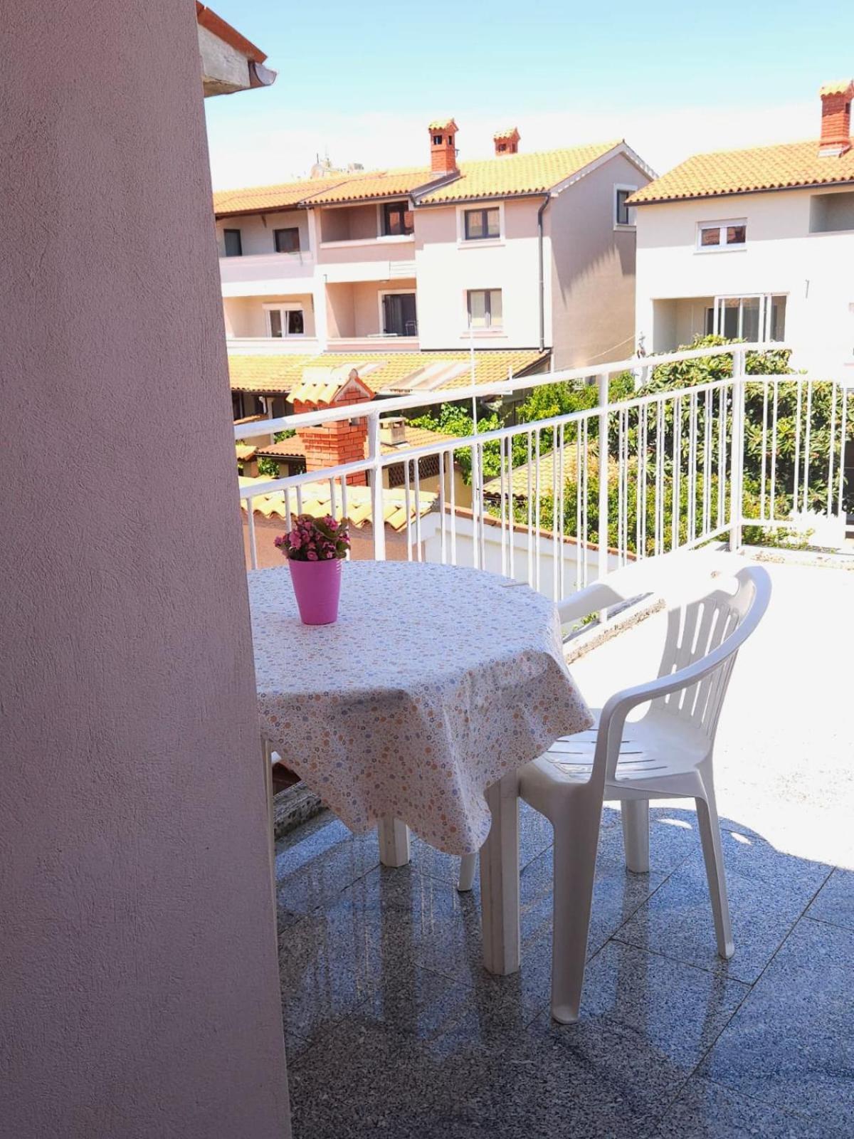 Lorena Apartments In プーラ エクステリア 写真