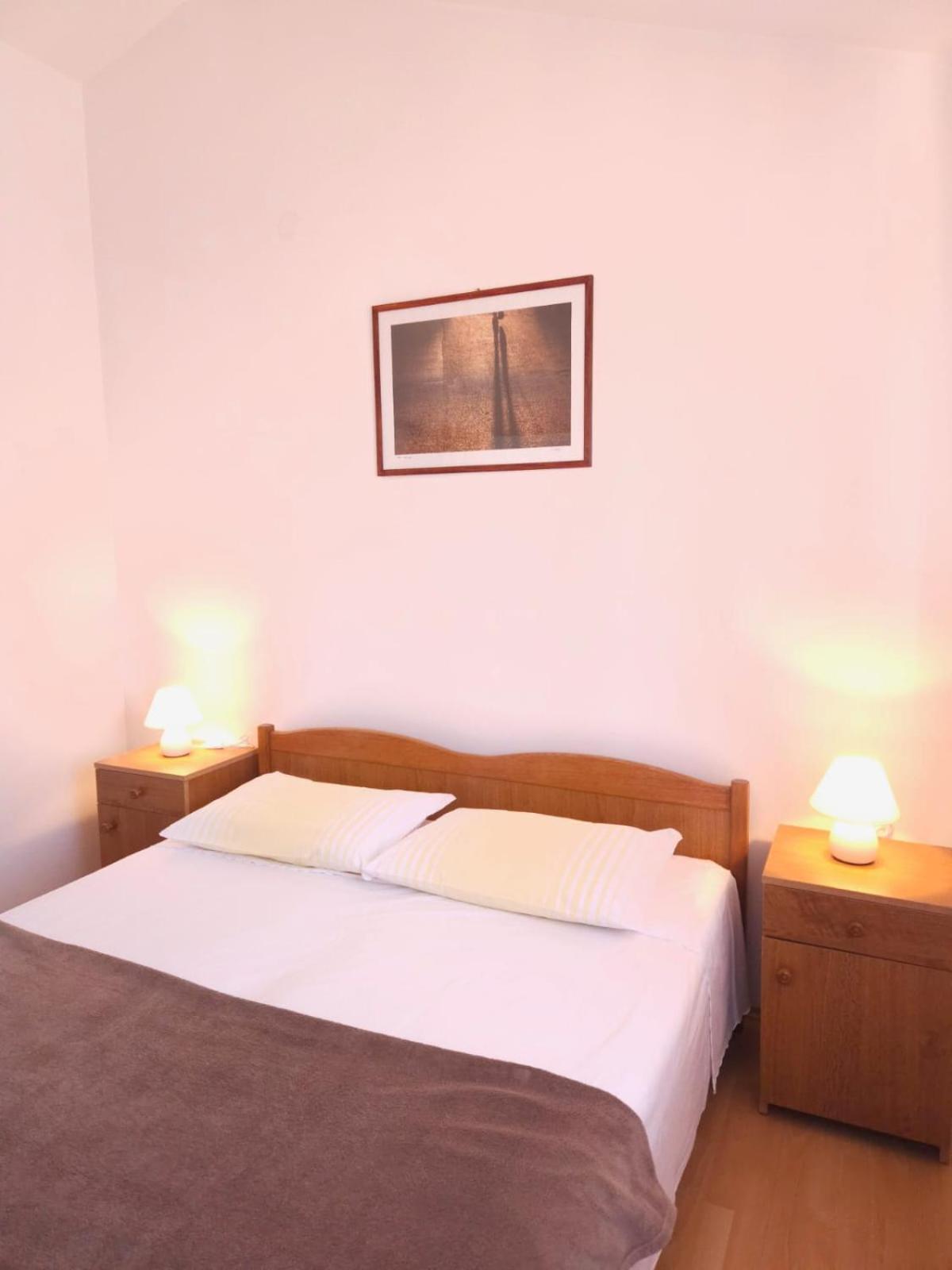 Lorena Apartments In プーラ エクステリア 写真